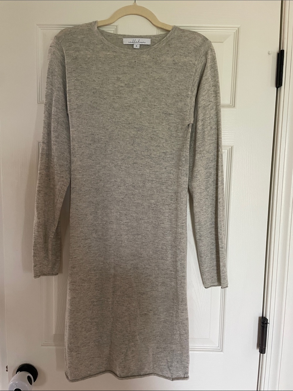 Callahan Light Gray Long-Sleeve Knit Dress